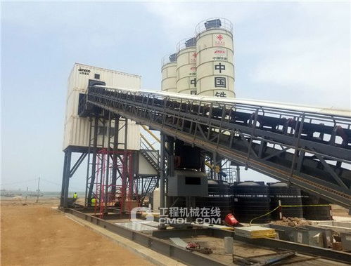 翻越高山 跨過險(xiǎn)灘 山推建友助力海內(nèi)外工程建設(shè)
