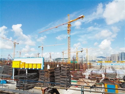 港珠澳大橋珠?？诎豆こ探ㄔO全面鋪開打造面向國際綠色智能口岸